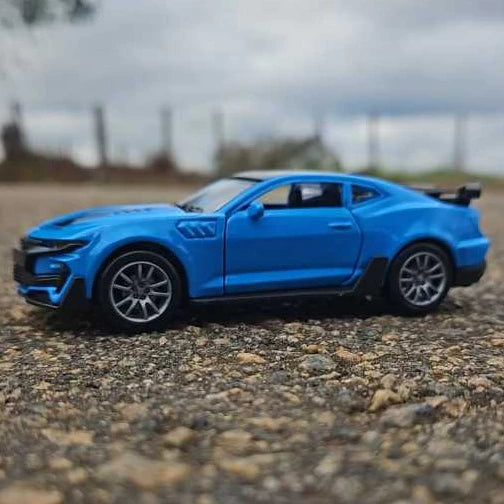 Camaro - Miniatura Colecionável em Ferro